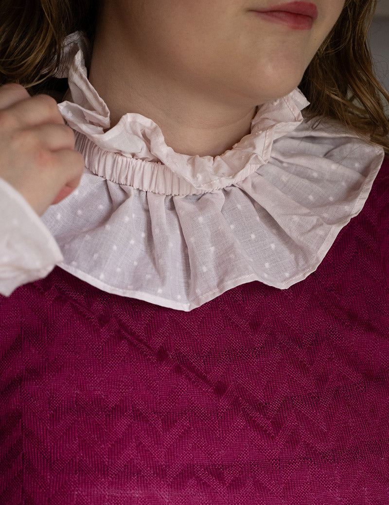 Col Fraise plumetis rose