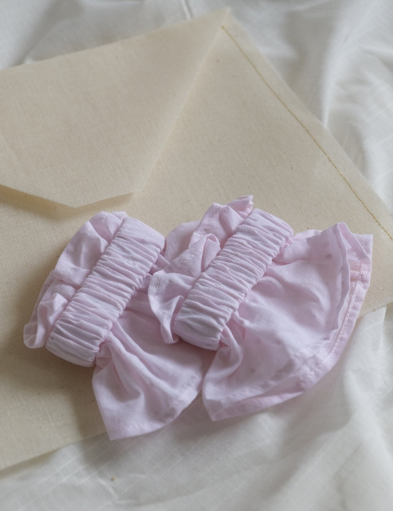 Les Manchettes - Le Plumetis Rose
